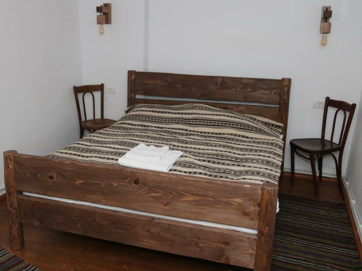 Casa Strabunicului Hotel Partestii de Sus  Ngoại thất bức ảnh