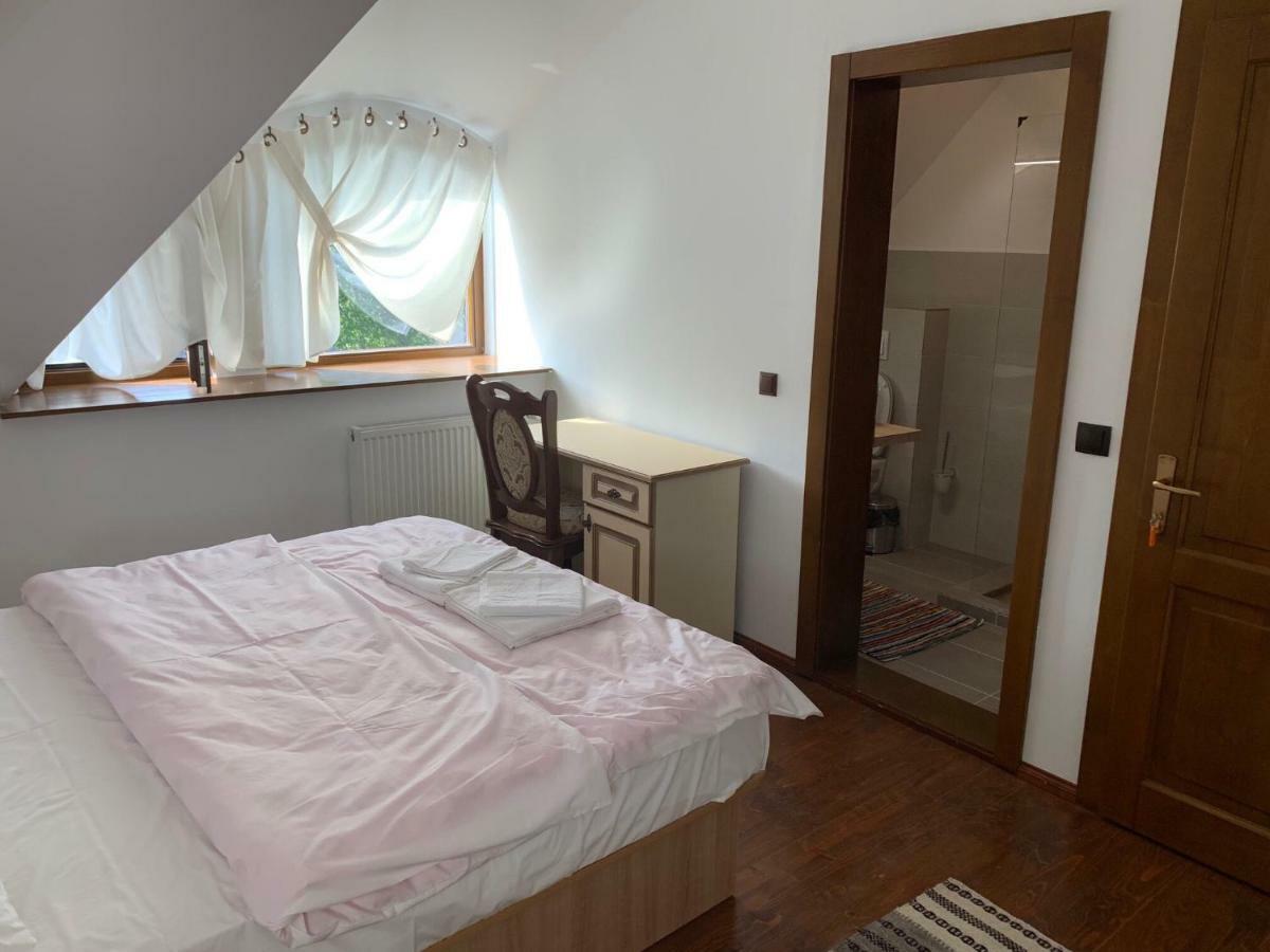Casa Strabunicului Hotel Partestii de Sus  Ngoại thất bức ảnh